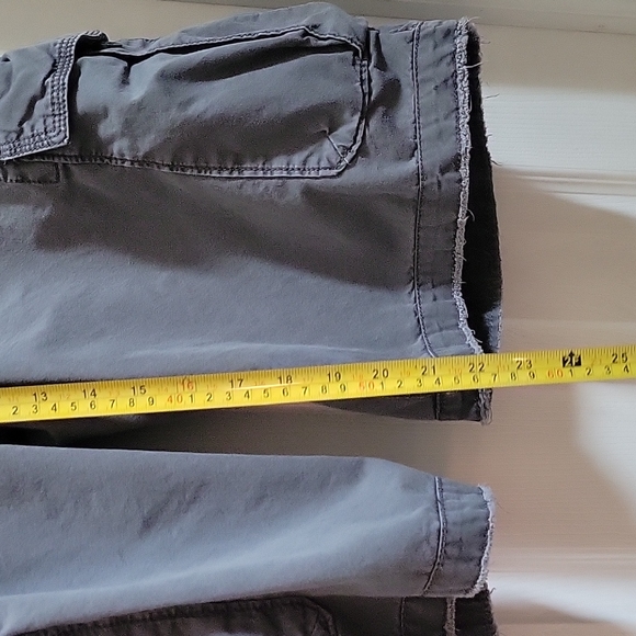 Urban Pipeline Gray Cargo Shorts size 18 Husky Boys 👦 - Picture 5 of 11